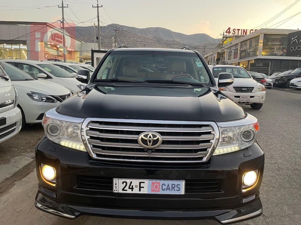 تويوتا لاندكروزر